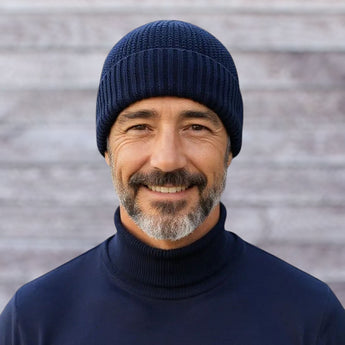 Bonnet Bleu Chic