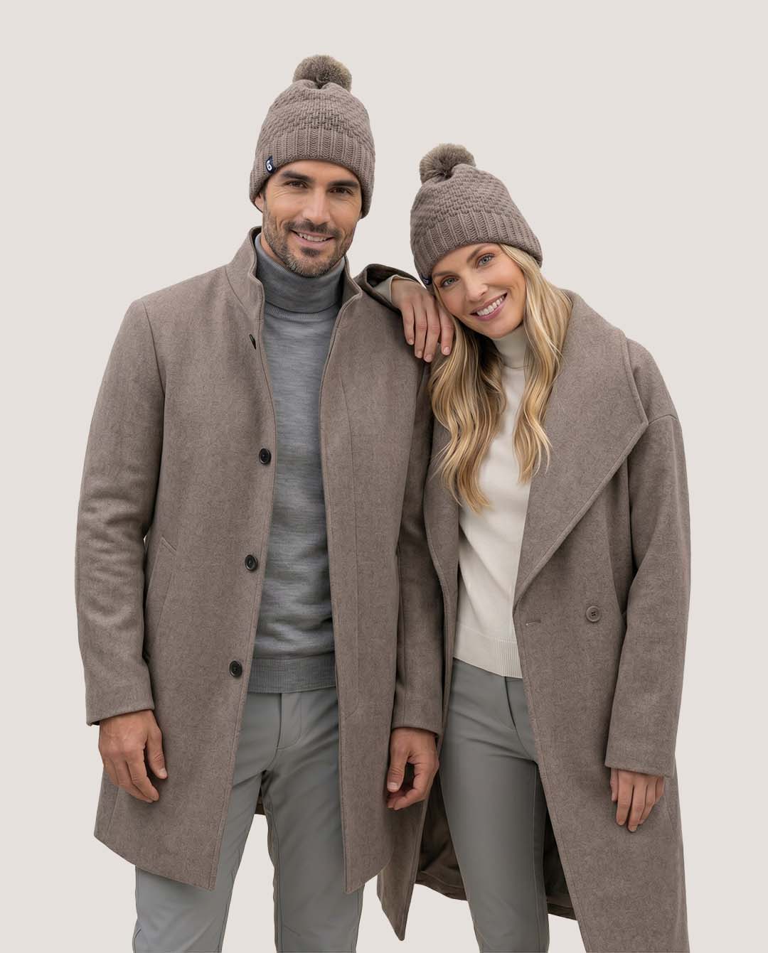 Bonnet pompon taupe